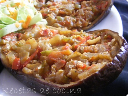 Berenjenas rellenas de verduritas. Receta Mixta